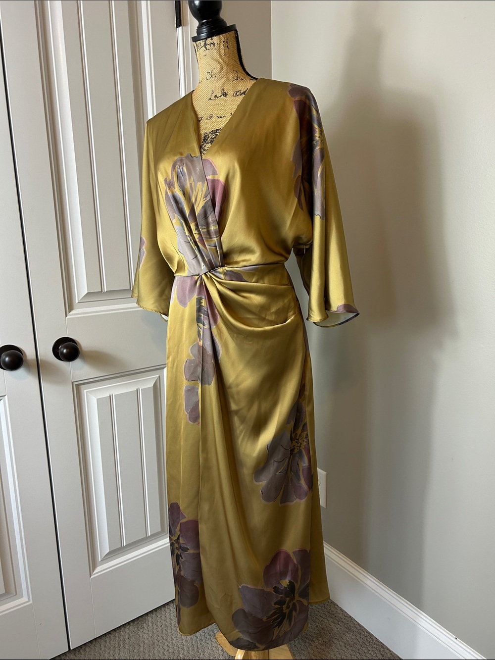 Zara Printed Satin Midi Dress – NWT - Picture 8 of 12